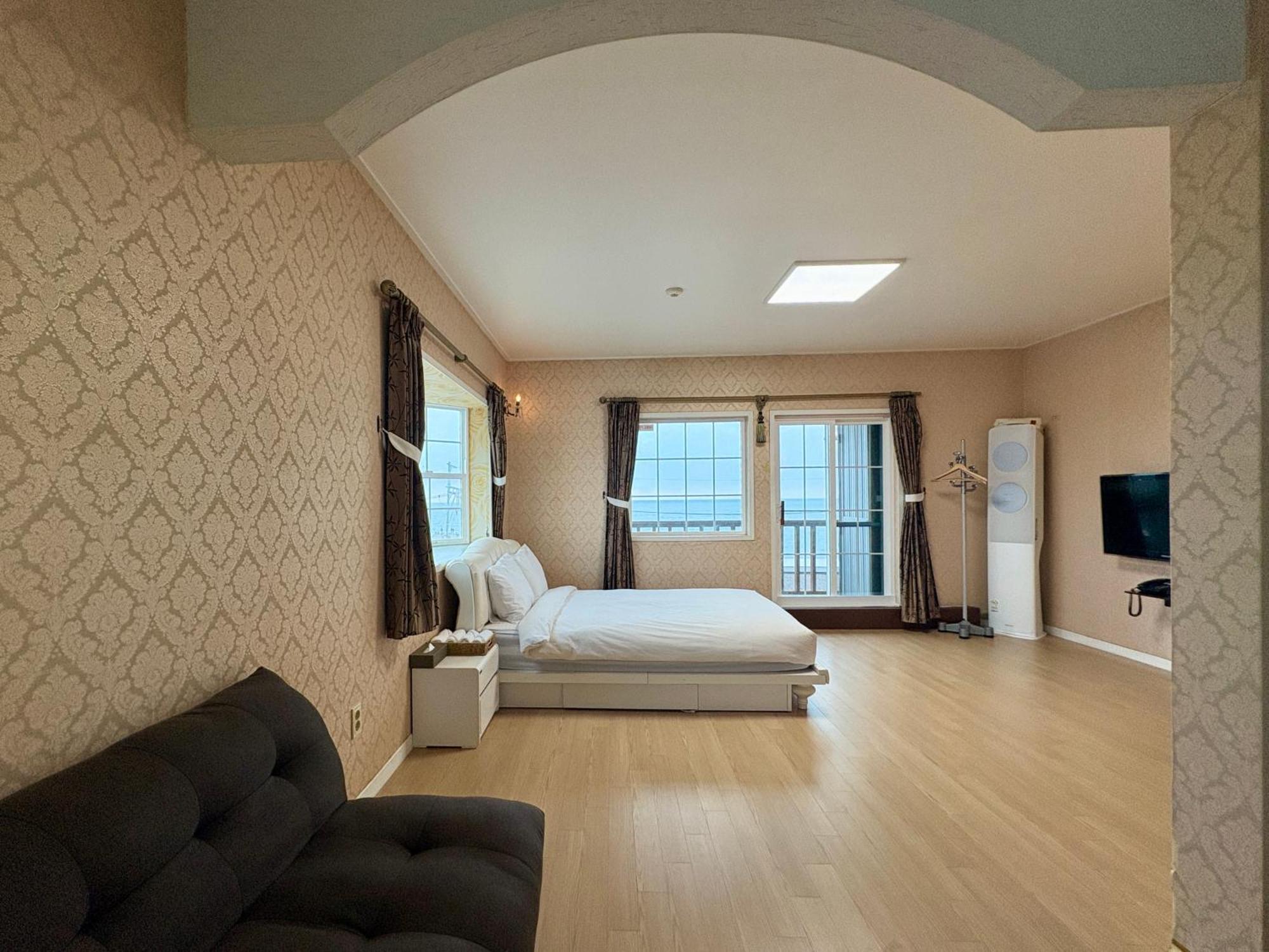 Grim Resort Jeju Ngoại thất bức ảnh
