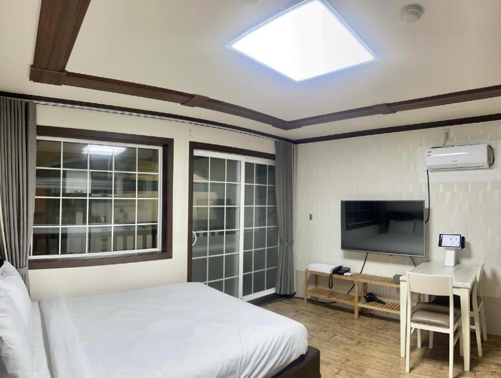 Grim Resort Jeju Phòng bức ảnh