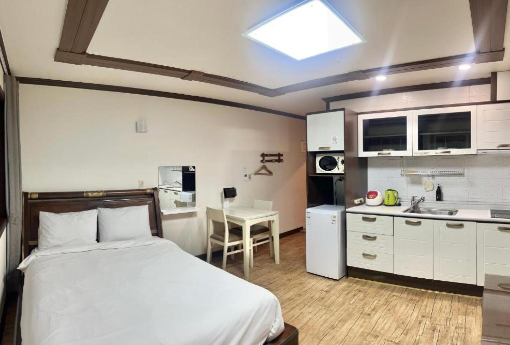 Grim Resort Jeju Phòng bức ảnh
